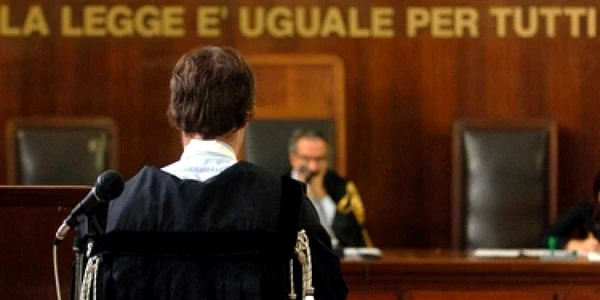 EveryOne: „Justiţia italiană se întoarce în Evul Mediu”