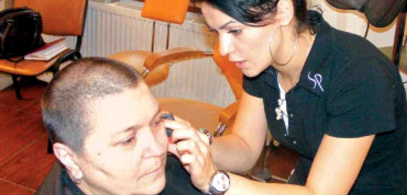 Judeţ cu judeţ: Biblioteca Judeţeană din Piatra Neamţ a introdus un sistem informatic de evidenţă a cititorilor şi a cărţilor împrumutate