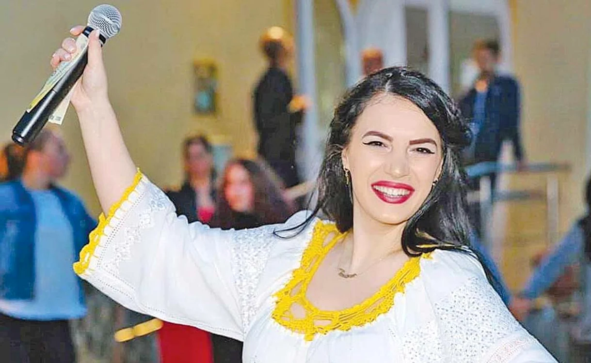 
    Victima în vârstă de 51 de ani spune că a fost bătută cu parul  