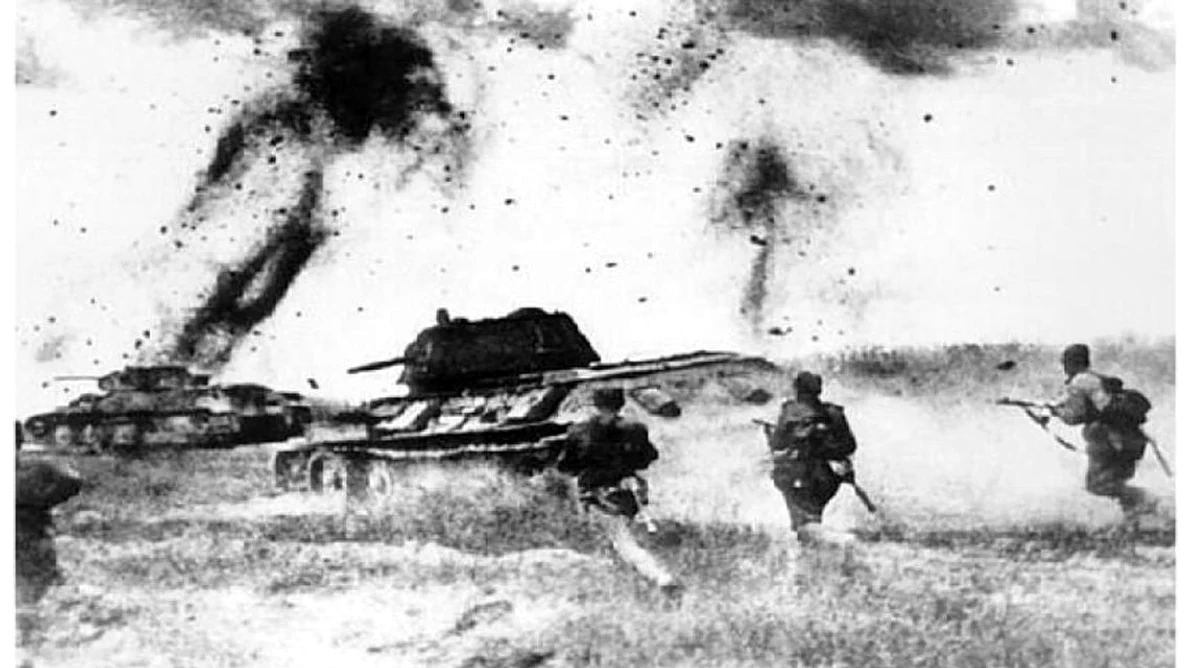 Bătălia de la Kursk, cea mai mare înfruntare de blindate din istorie jpeg