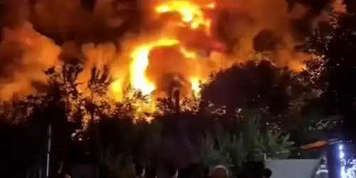 GIF incendiu bucuresti