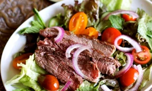 salată thailandeză cu carne jpeg
