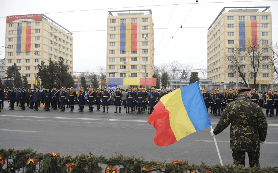Sărbătoare mare la Iaşi, de Ziua Principatelor Române. Premierul Nicolae Ciucă este aşteptat în Piaţa Unirii