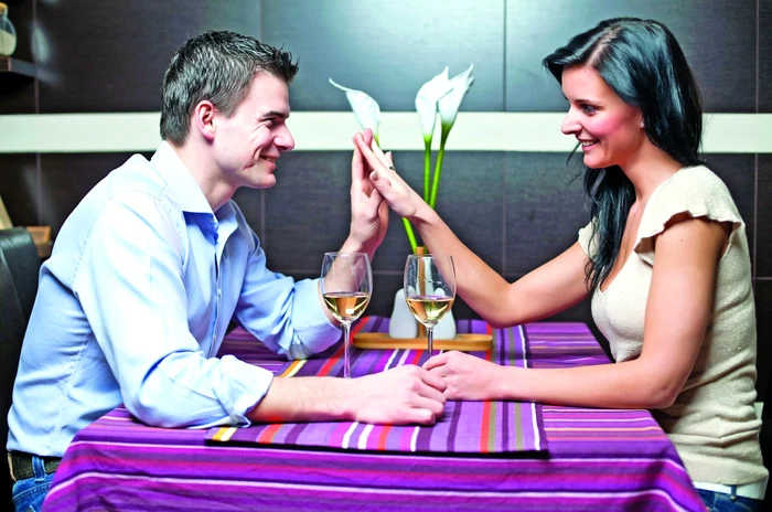 Agenţia „Shhh Dating“ propune celor care vor să-şi găsească dragostea o abordare inedită, întâlnirile tăcute FOTO Shutterstock