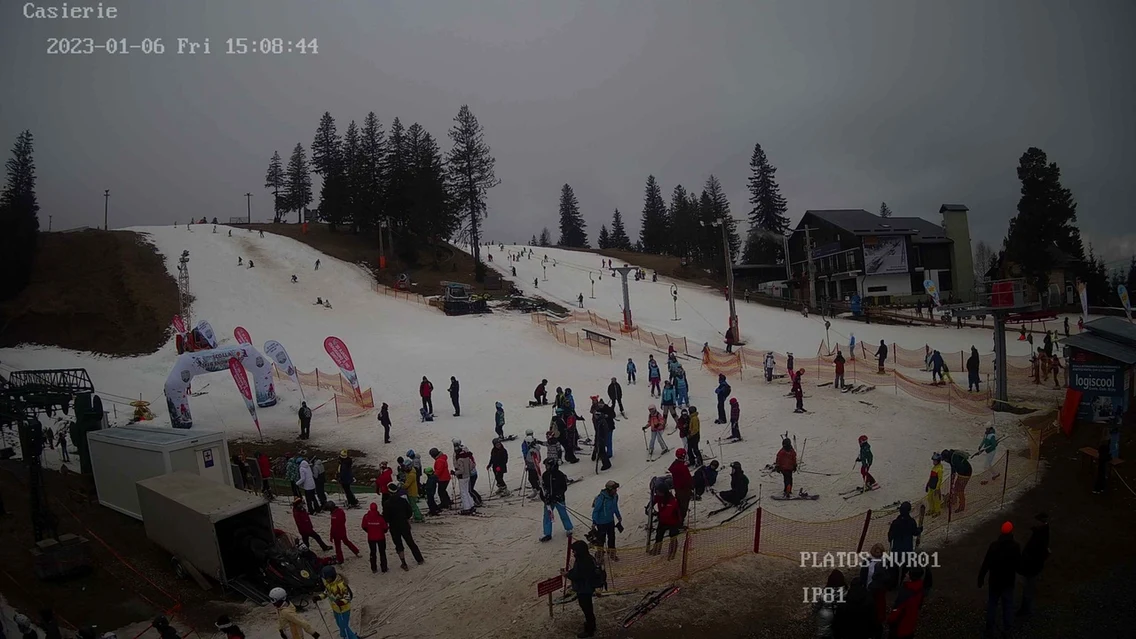Pârtiile de la Arena Platoș Păltiniș în ziua de Bobotează 2023 Captură webcam jpg