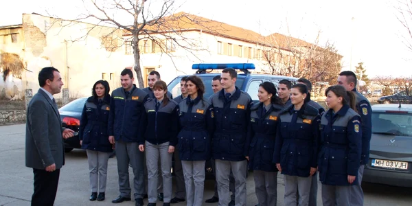 Elevii Şcolii de agenţi ai poliţiei de frontieră 