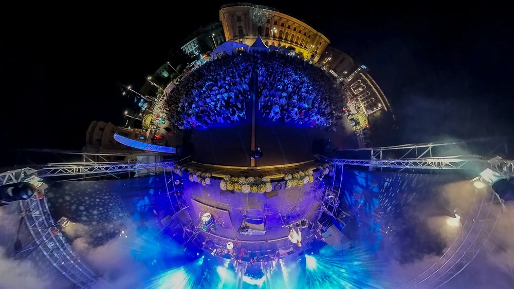 50 de albume pop/indie/electro care ne-au făcut anul 2025 mai frumos