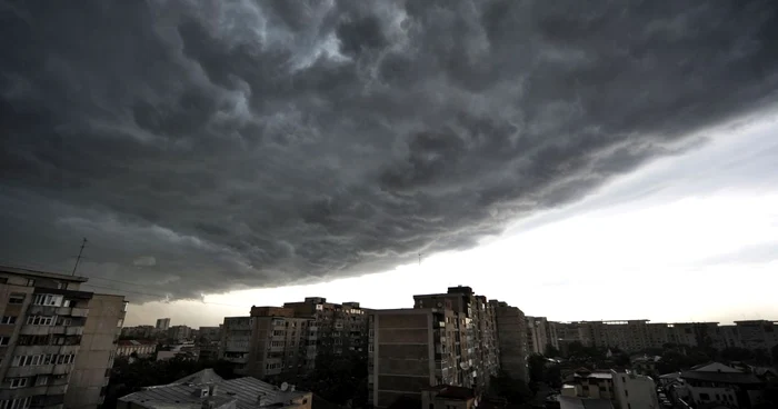 Cod galben pentru mai multe judete din tara FOTO Adevarul