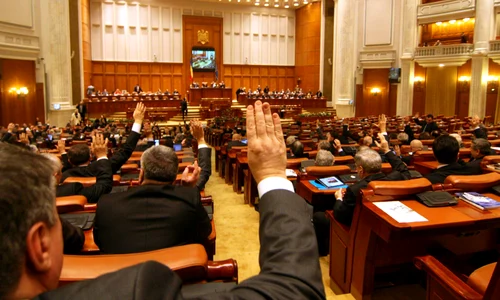 deputatii au votat eliminarea pensiilor speciale jpeg