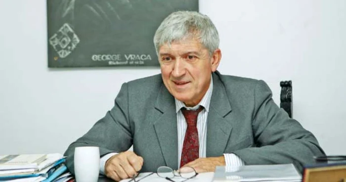 Mircea Diaconu este şi director de teatru, şi senator 