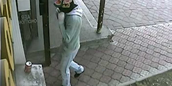 Casă de amanet spartă pe şoseaua Olteniţei