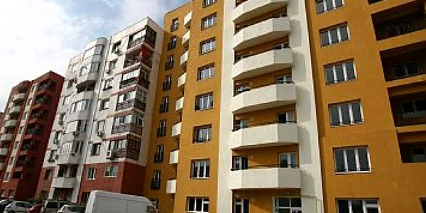 Tranzacţiile imobiliare, în cădere liberă