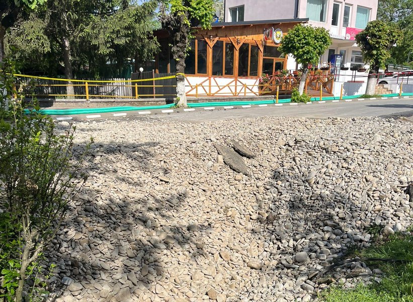 Prefectura Prahova, despre surparea de la Slănic: nu a prezentat extinderi sau modificări substanţiale