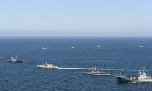 Nave NATO in Marea Baltica - Baltops 2015 FOTO navylive.dodlive.mil