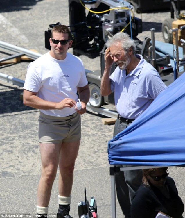 Bradley Cooper s-a îngrăşat serios pentru filmul American Sniper