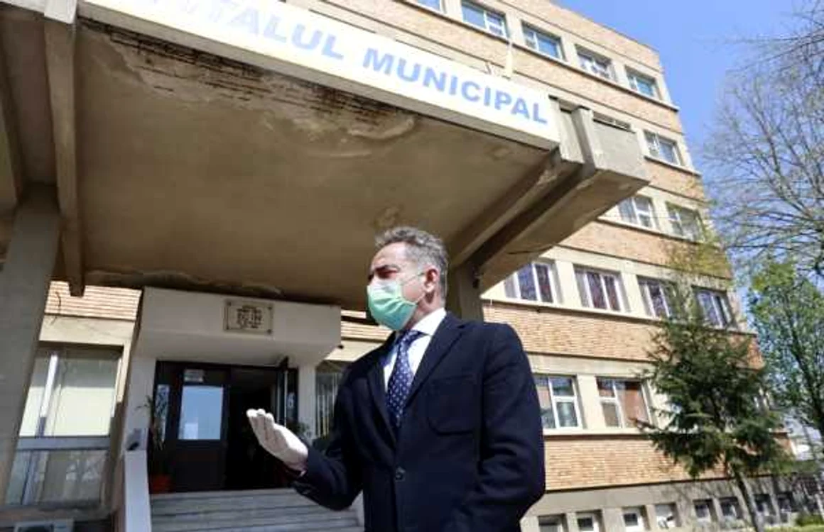 adrian danielescu spital ramnicu sarat FOTO News.ro