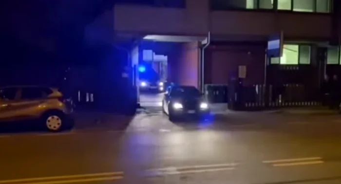 Poliţia italiană a arestat 30 de persoane asociate cu banda nigeriană Toporul Negru FOTO captură You Tube