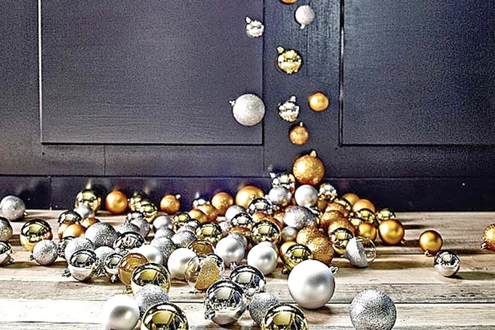 Set de ornamente din paie, 14 lei, la Lidl