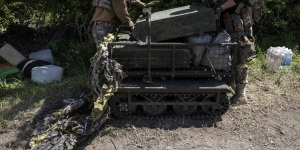 Brigada Mecanizată Separată 93 „Kholodnyi Yar” pe frontul din Donețk FOTO EPA EFE jpg
