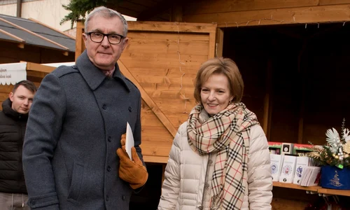 Majestatea Sa Margareta si Principele Radu la primul targ regal de Craciun de la Castelul Savarsin Daniel Angelescu, Casa Majestatii Sale (30) jpeg