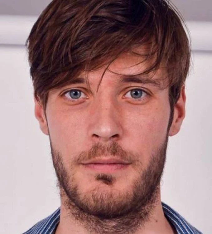 Alex a lansat "Nemuritorul Rock", o piesă inspirată de tragedia din "Colectiv"Foto: Facebook