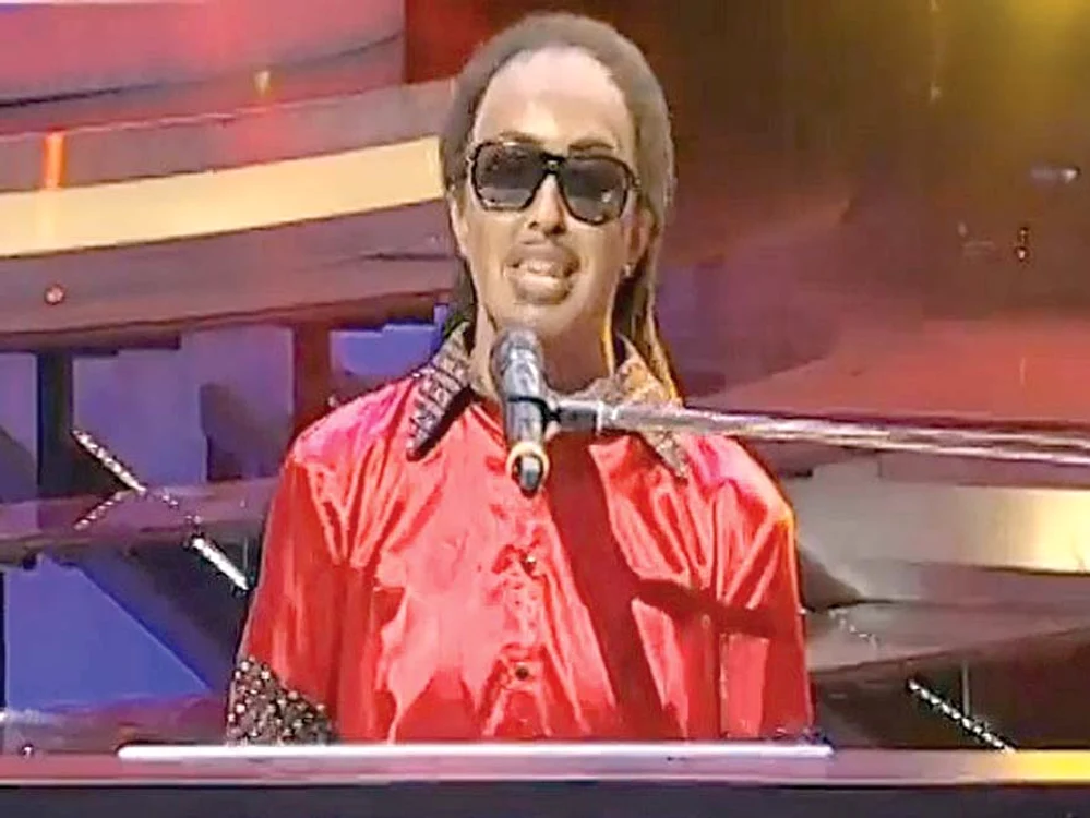 În emisiunea de sâmbătă, Nico l-a imitat pe Stevie Wonder