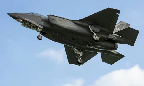 avion F35 foto unsplash jpg