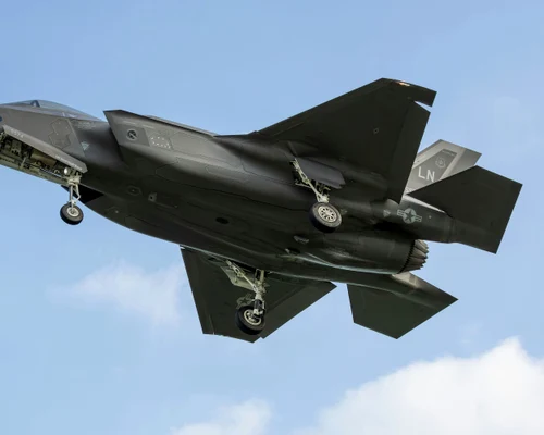 avion F35 foto unsplash jpg