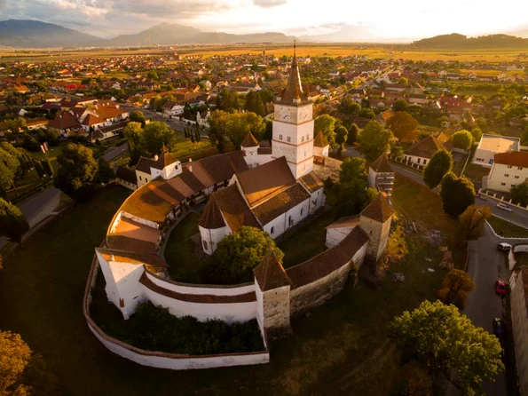 Biserica fortificată din Hărman (foto: Institutul Cultural Român)