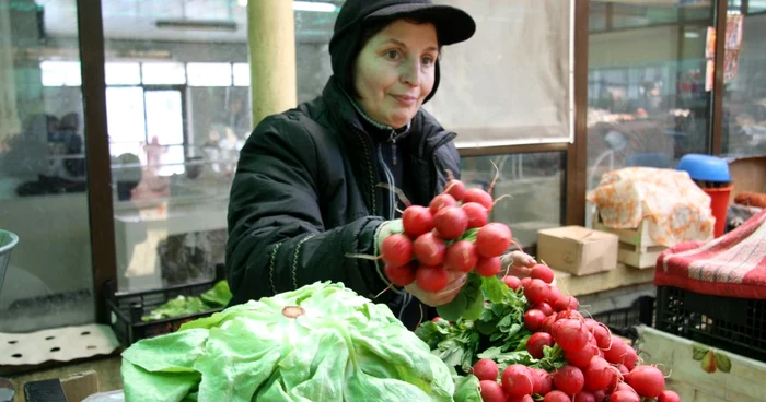 Legume în piaţa din Suceava