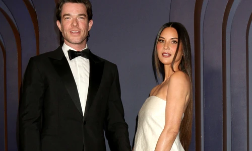 Olivia Munn și John Mulaney  foto   Shutterstock jpg