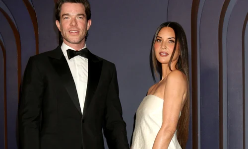 Olivia Munn și John Mulaney  foto   Shutterstock jpg