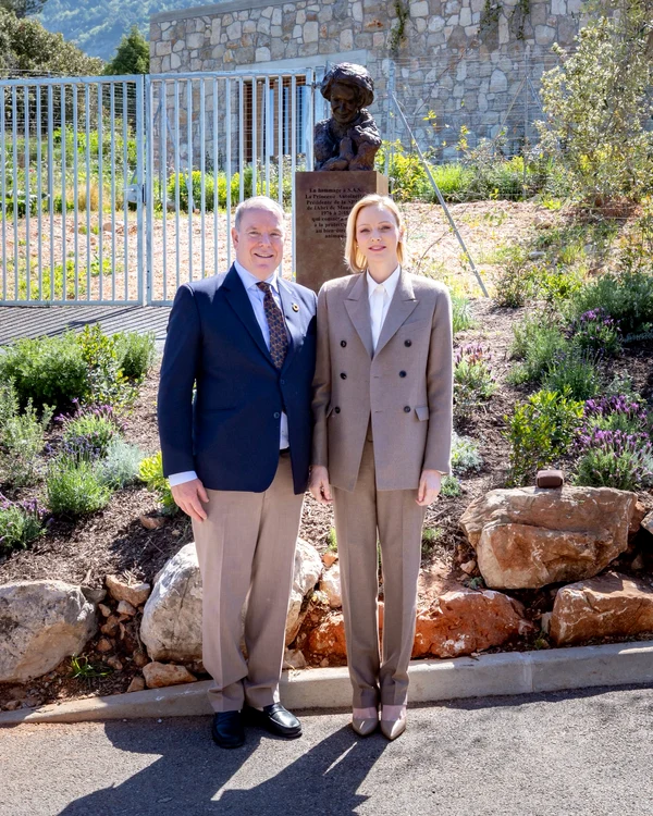 Prințesa Charlene și Prințul Albert Facebook 3 jpg