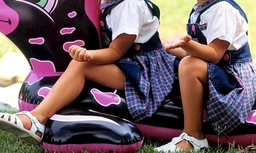 1 surorile olsen2 jpg jpeg