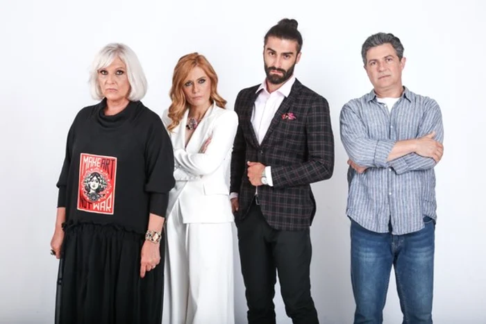 
    Carmen Ionescu și colegii din 