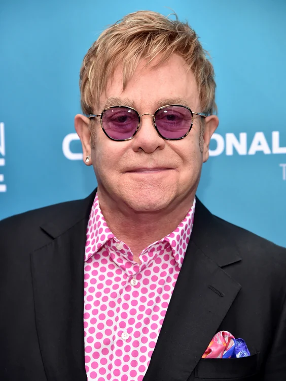 
    Elton John este un apărător al drepturilor homosexualilor şi un luptător contra SIDAfoto: Getty  