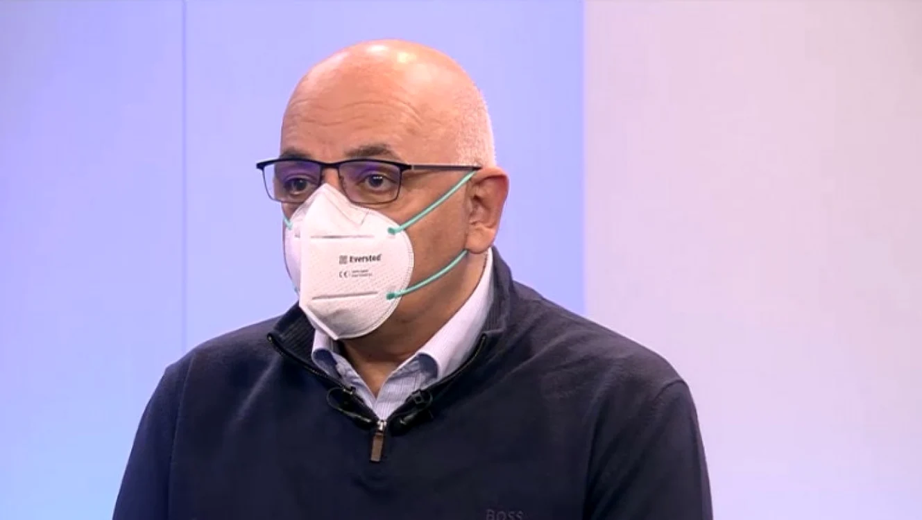 Raed Arafat : Noi la acest moment, măsurile pe care le-am implementat, am văzut că a ajuns să scadă numărul cazurilor Foto: Arhivă
