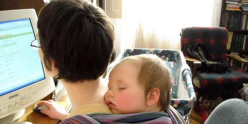 Tânăra mămică a deschis un magazin virtual cu produse eco-friendly pentru bebeluşi