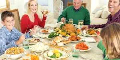 Specialiştii spun că generaţia sendviş este cea care are grijă în aceeaşi măsură de părinţi şi de copii, fiind cea mai chinuită din societate