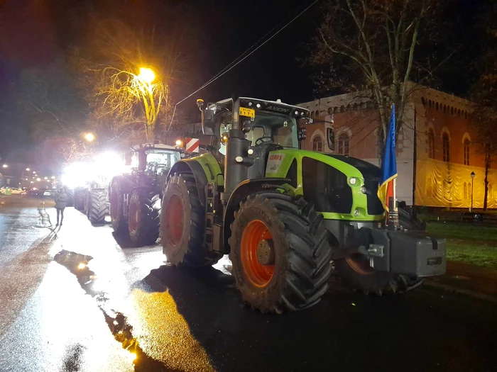 Protestul tractoriștilor în centrul Timișoarei FOTO Ștefan Both