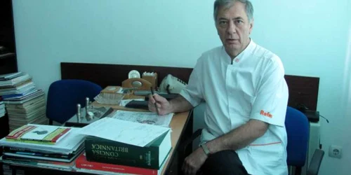 Profesorul universitar doctor Ion Vasile este câştigătorul campaniei "Medici cu care Craiova se mândreşte"