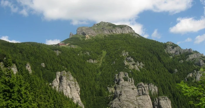 Vârful Toaca din masivul Ceahlău FOTO Adevărul