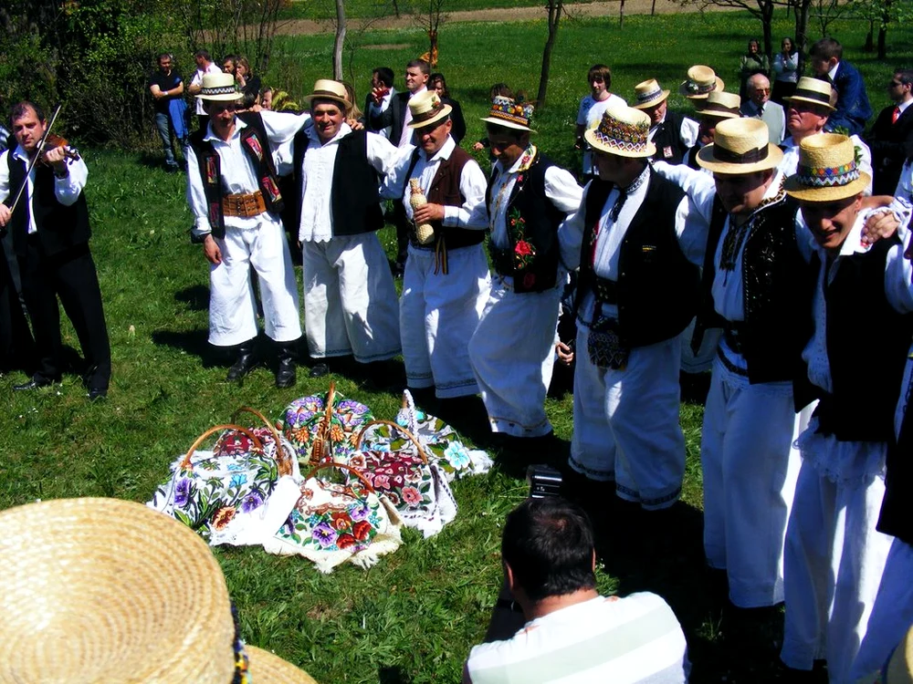 Principalele tradiții de Paște în MaramureșSURSĂ FOTO: panoramio.com