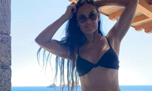medalion baza gg15 demi moore copy jpeg