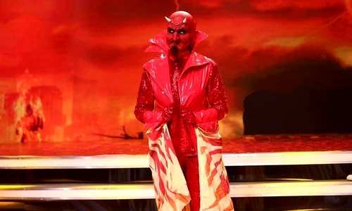 Iuliana Marciuc, pe ”Scena Misterelor”! Nimeni nu şi a dat seama că ea este jpeg