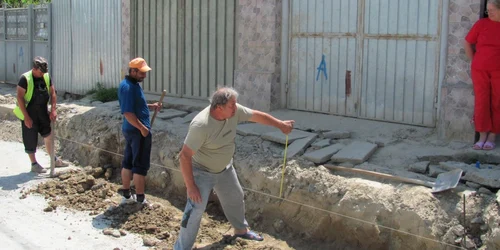 Vor ava canalizare (foto arhivă)