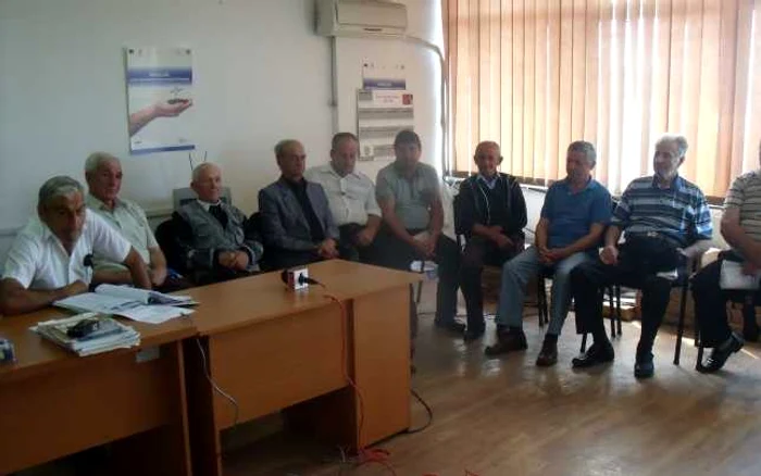 Merenii au venit iar la Foşani să reclame că sunt umiliţi de instituţiile statului