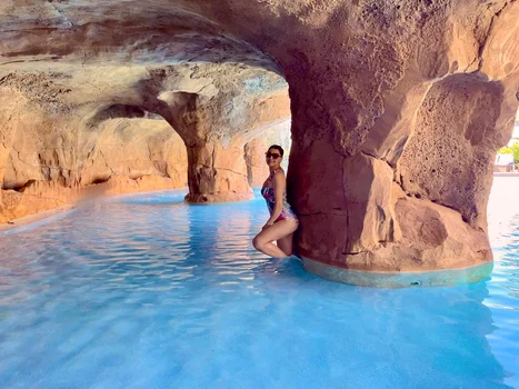 Medana a pozat în costum de baie în Tenerife foto: Facebook