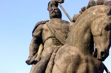 Dezbatere Historia, ora 11 00: Cum arătau dacii, strămoşii noştri? Semnificaţia statuilor de daci jpeg