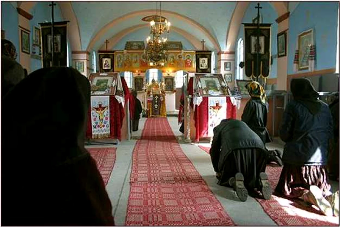 Biserica din Poşaga de Jos era vizitată de credincioşi din toată zona Apusenilor. Foto Arhivă